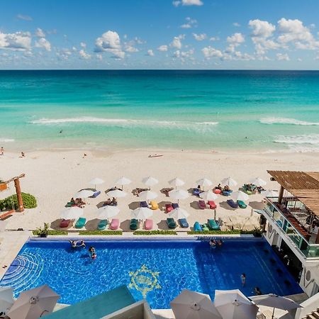 *Turquoise Escape- Beachfront Studio By Casa Paraiso* แคนคูน ภายนอก รูปภาพ
