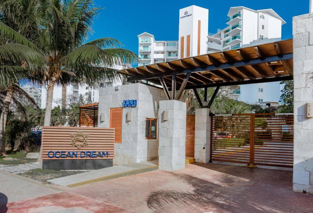 *Turquoise Escape- Beachfront Studio By Casa Paraiso* แคนคูน ภายนอก รูปภาพ