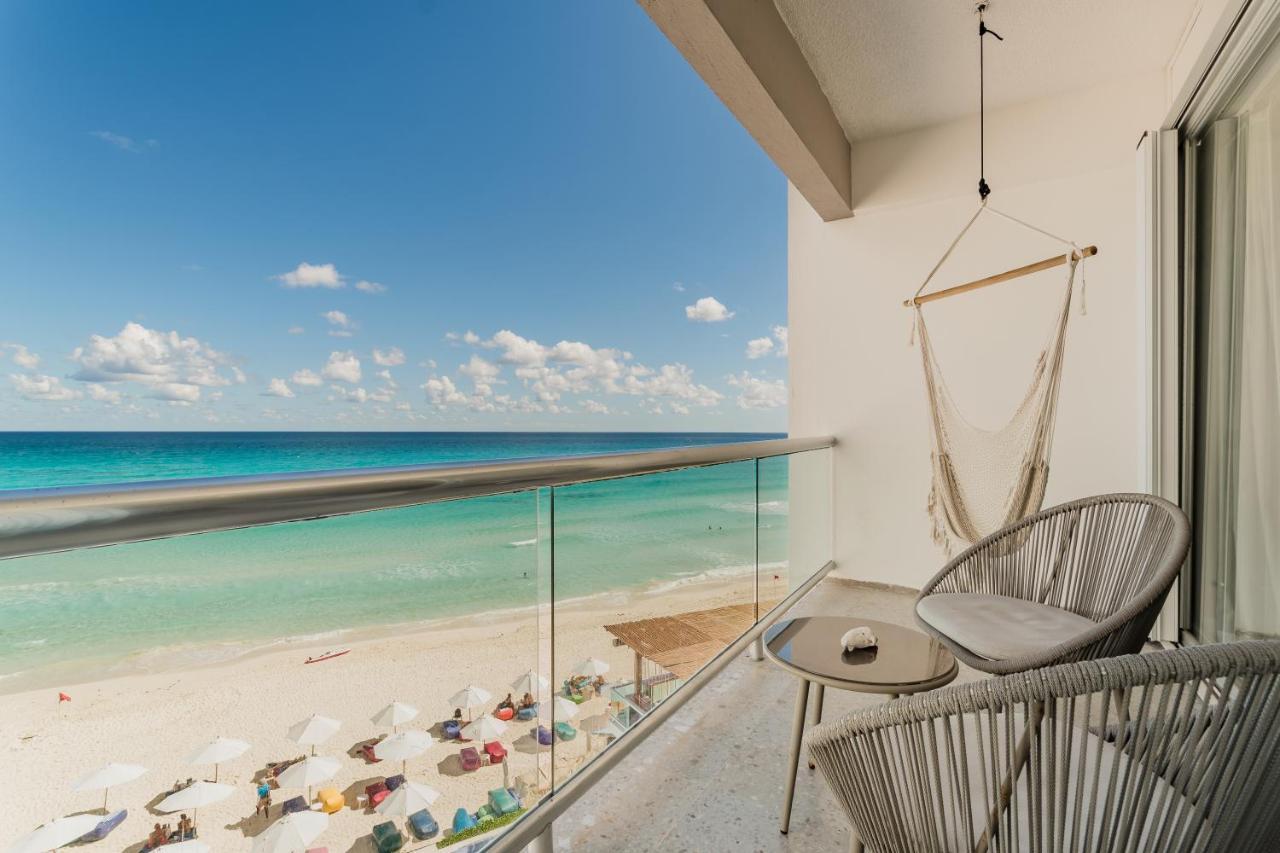 *Turquoise Escape- Beachfront Studio By Casa Paraiso* แคนคูน ภายนอก รูปภาพ