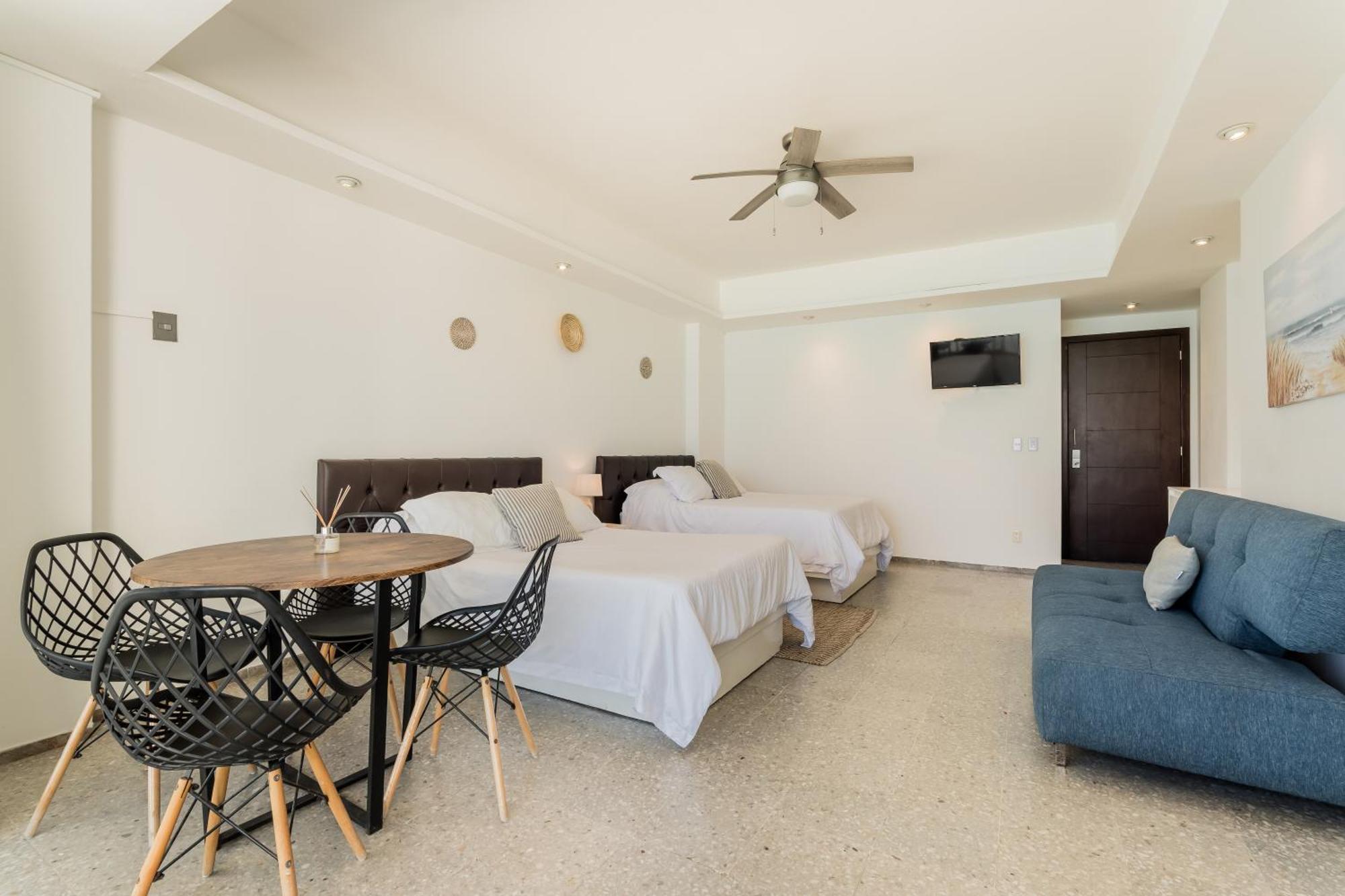 *Turquoise Escape- Beachfront Studio By Casa Paraiso* แคนคูน ภายนอก รูปภาพ