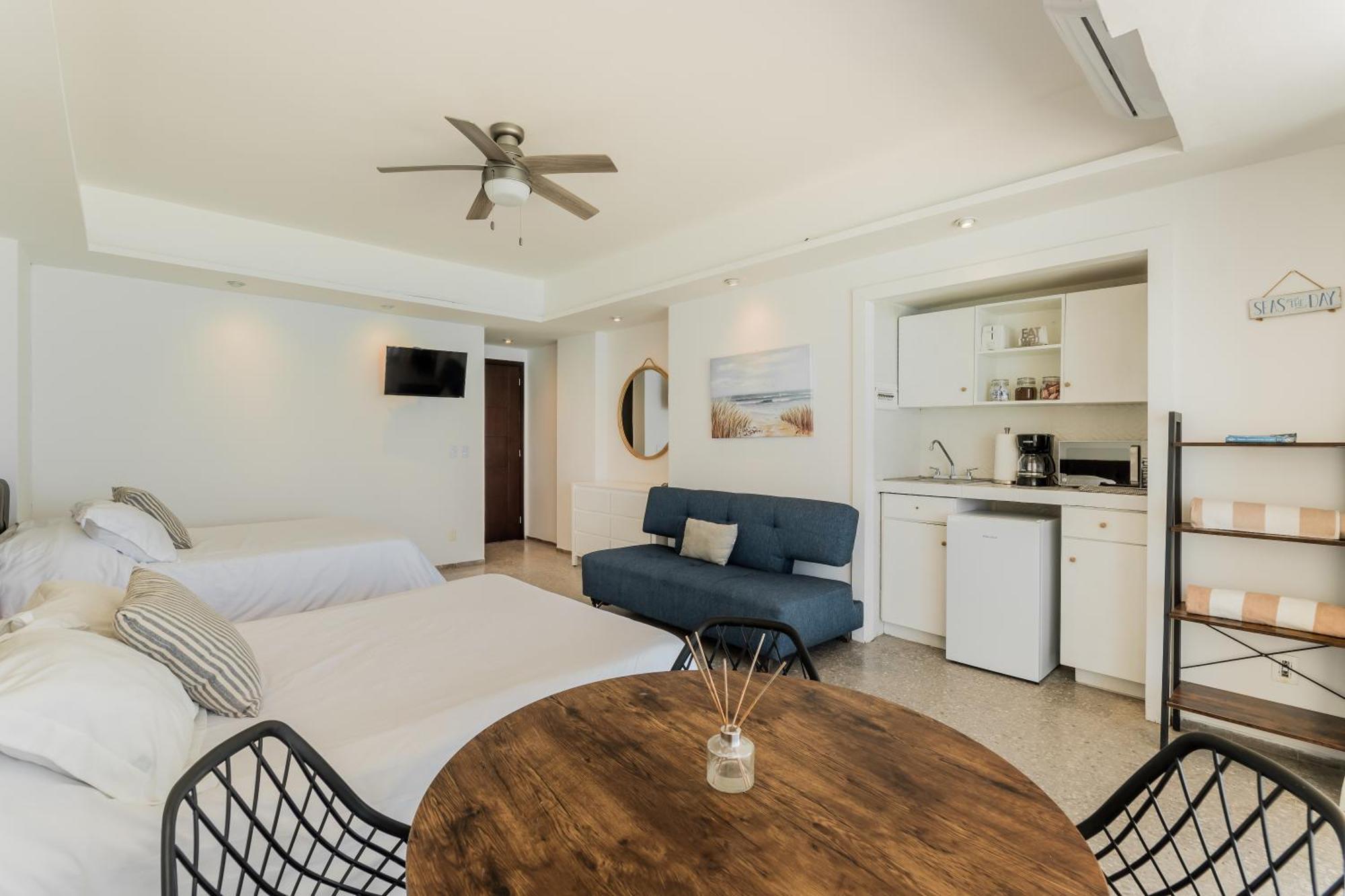 *Turquoise Escape- Beachfront Studio By Casa Paraiso* แคนคูน ภายนอก รูปภาพ